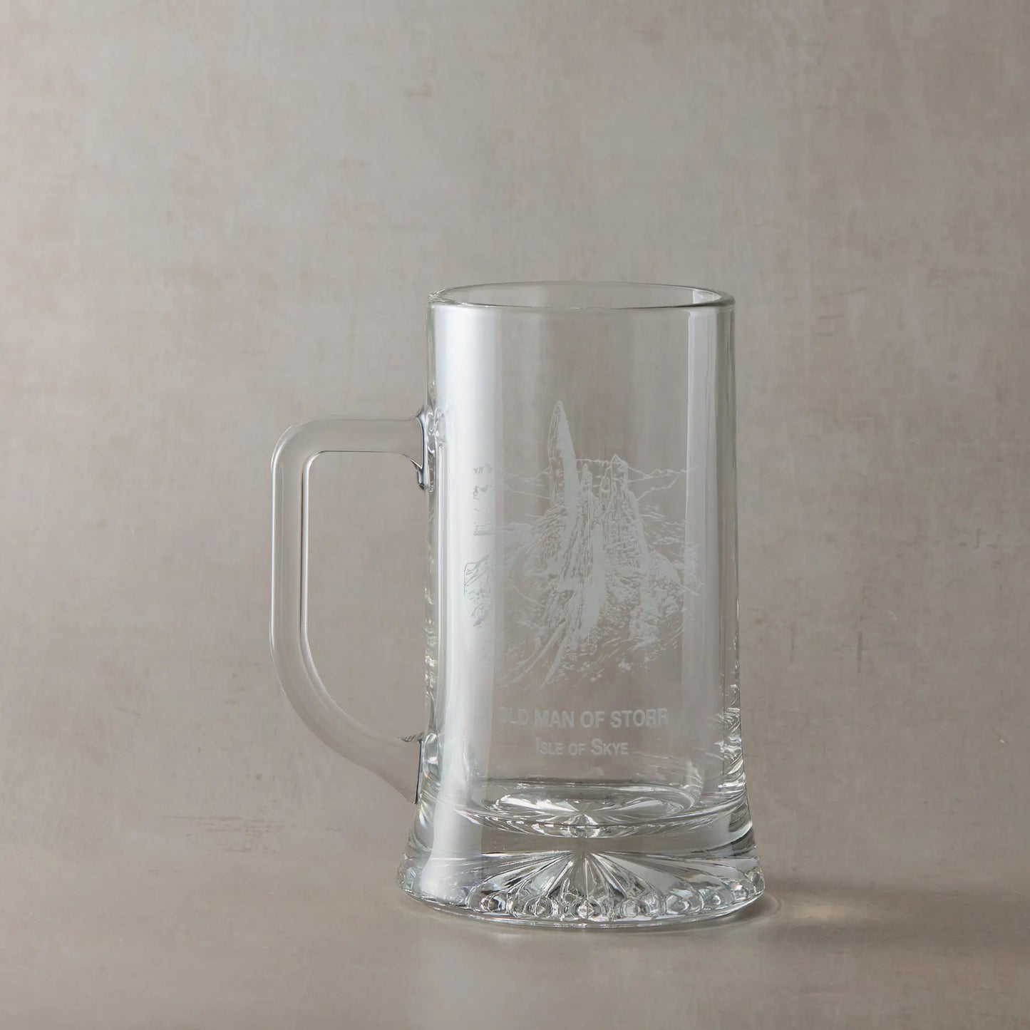 Engraved tankard with Old Man of Storr and Isle of Skye design, handle on left side of engraving,