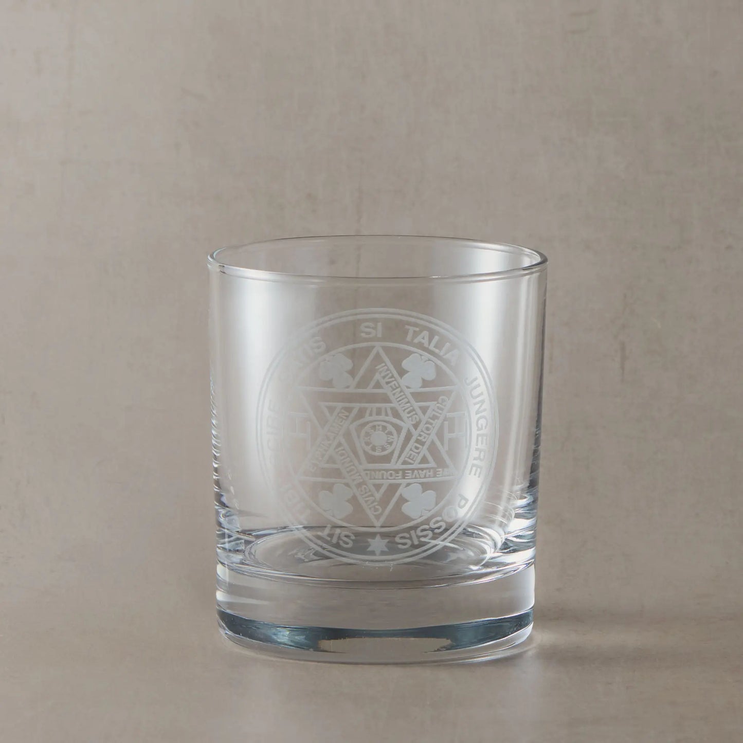 Engraved whisky glass with Irish Constitution Royal Arch Breast Jewel