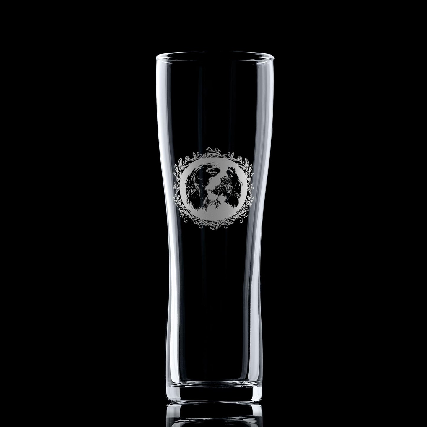 Pint Glass with engraved english springer spaniel portrait framed with leafy garland