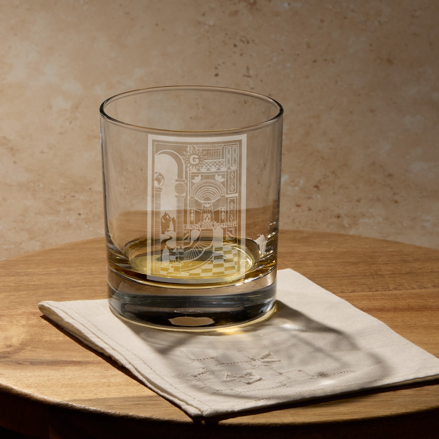 Engraved whisky glass with a Fellowcraft 2nd degree tracing board