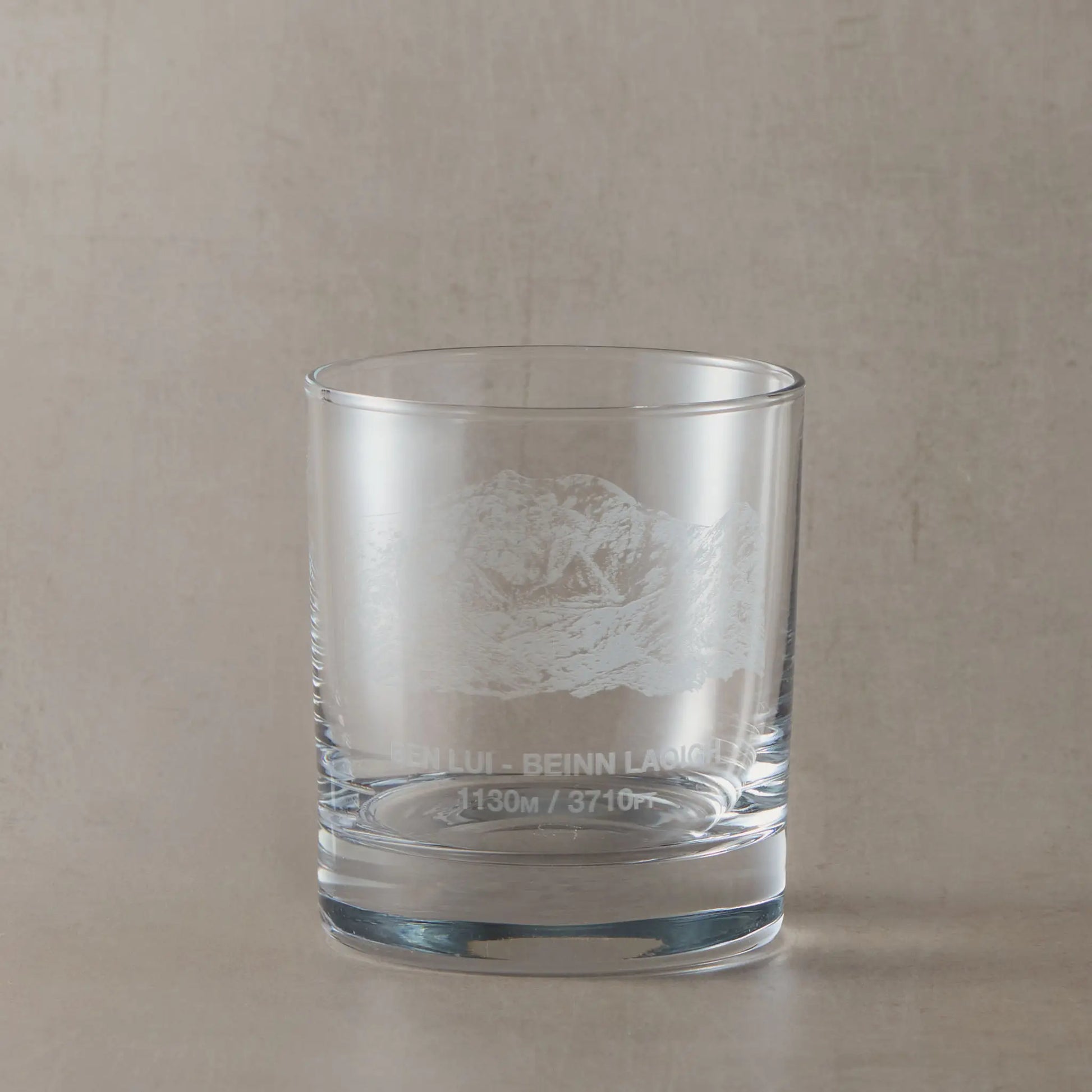 Engraved whisky glass with Ben Lui illustration, name and mountain height in metres