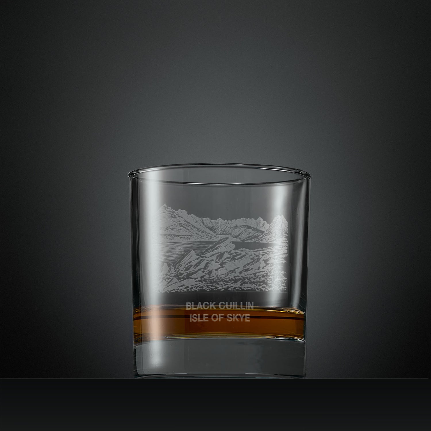 Engraved whisky glass with Black Cuillin mountain range illustration
