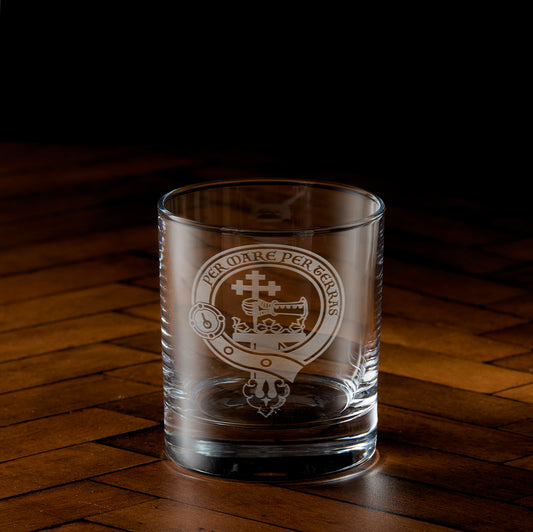 Engraved whisky glass with Scottish clan crest, belt and buckle design