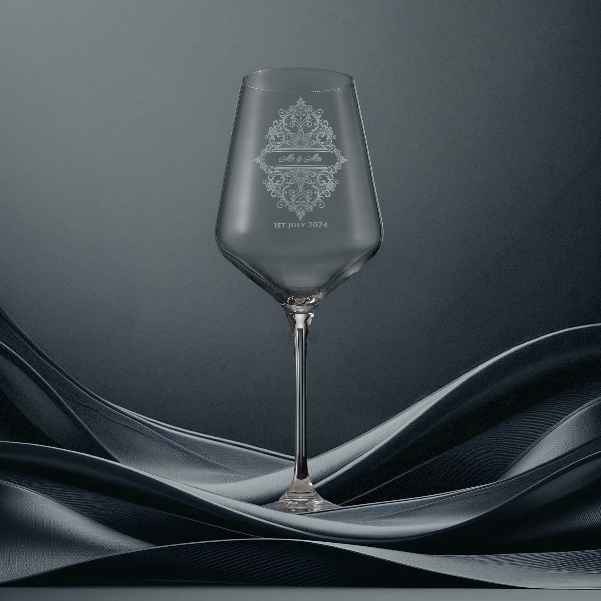 Engraved crystal wine glass with wedding lace design and personalised inscription