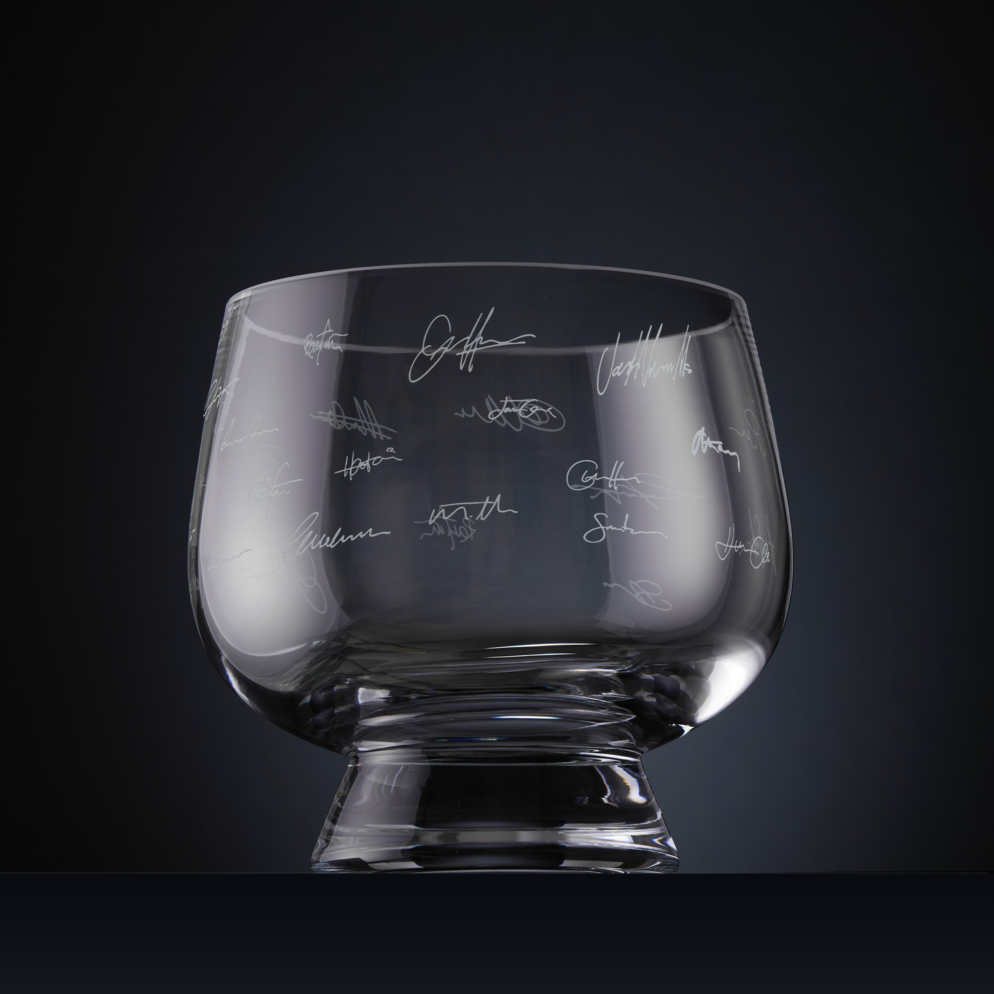 Engraved celebration bowl with handwritten signatures in a wraparound design
