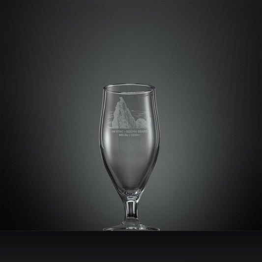 Engraved stemmed beer glass with Old Sgurr Dearg Inaccessible Pinnacle illustration