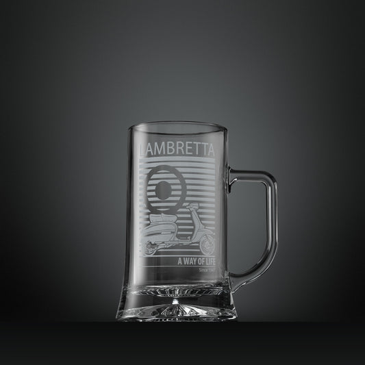 Engraved glass tankard with Lambretta GP illustration