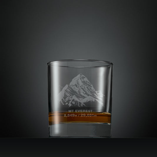 Engraved whisky glass with Mount Everest illustration