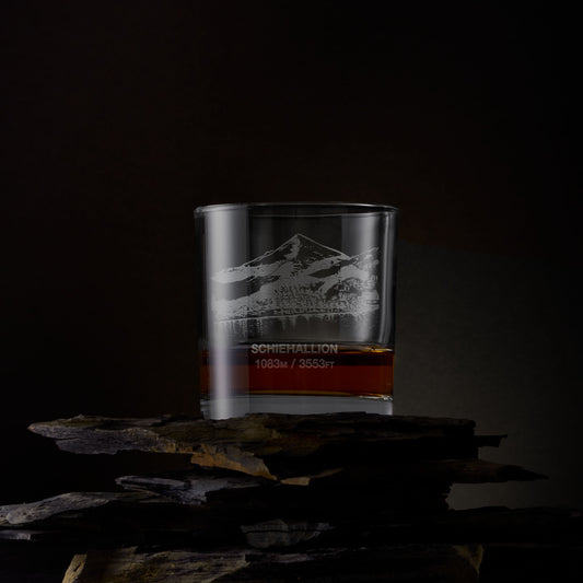 Engraved whisky glass with Schiehallion illustration