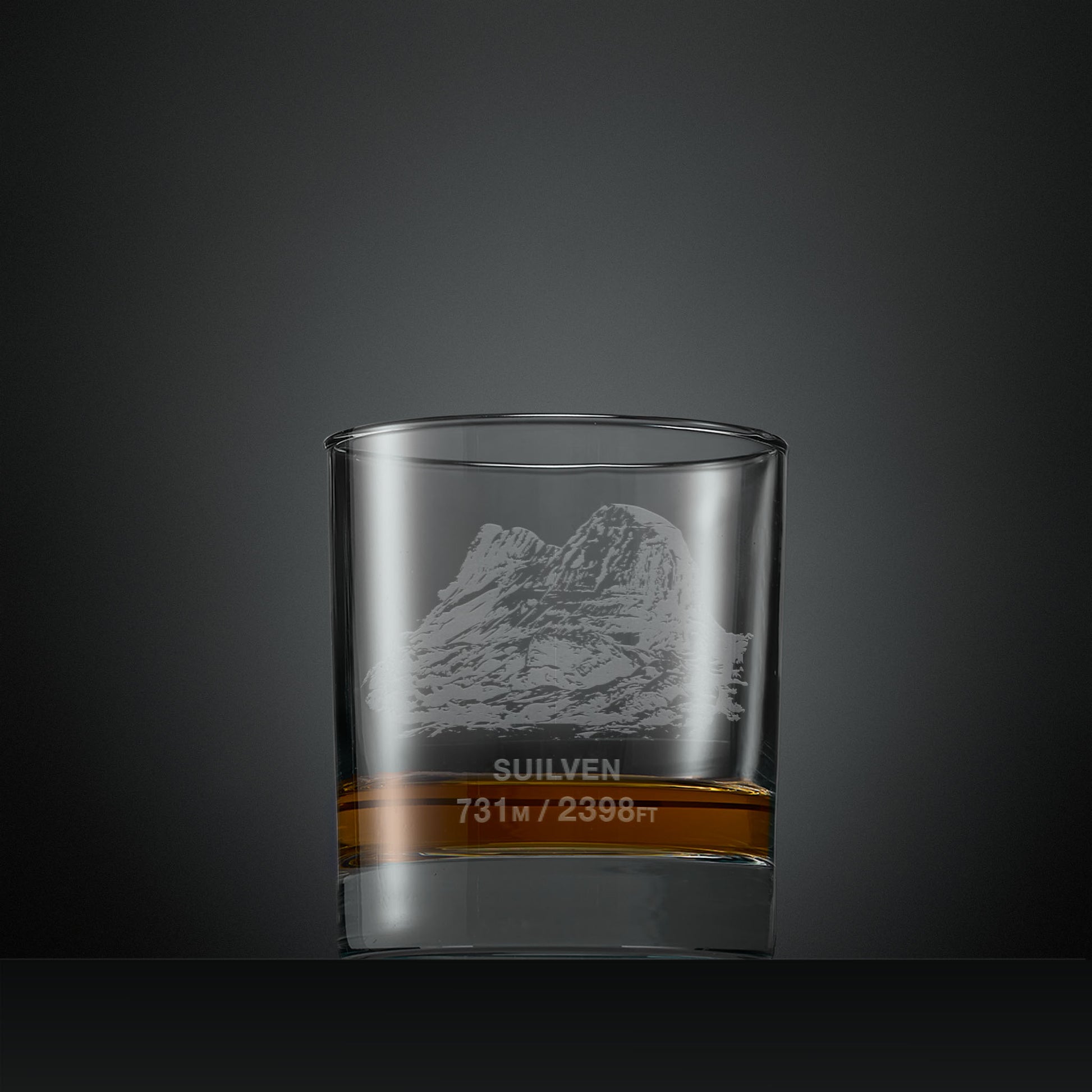 Engraved whisky glass with Suilven illustration