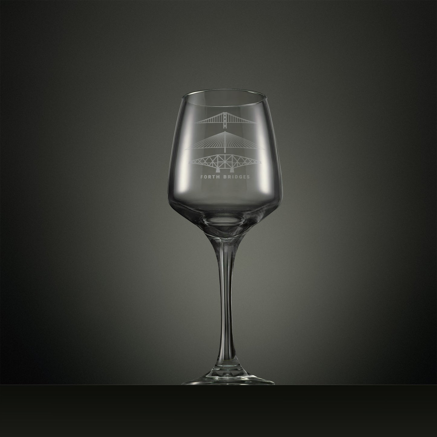 Engraved wine glass with Forth bridges illustration