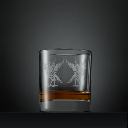 Engraved whisky glass with two Liverbirds facing away from each other