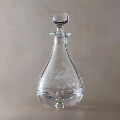 Wine decanter engraved with interlaced Scottish stag motif