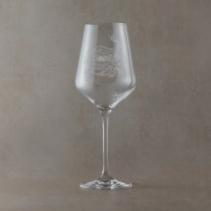 Wine glass engraved with a Celtic stag with entwined anamorphic waves