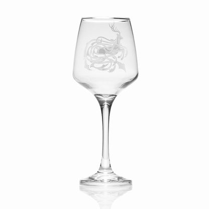 Engraved Celtic Stag wine glass – front view with knotwork