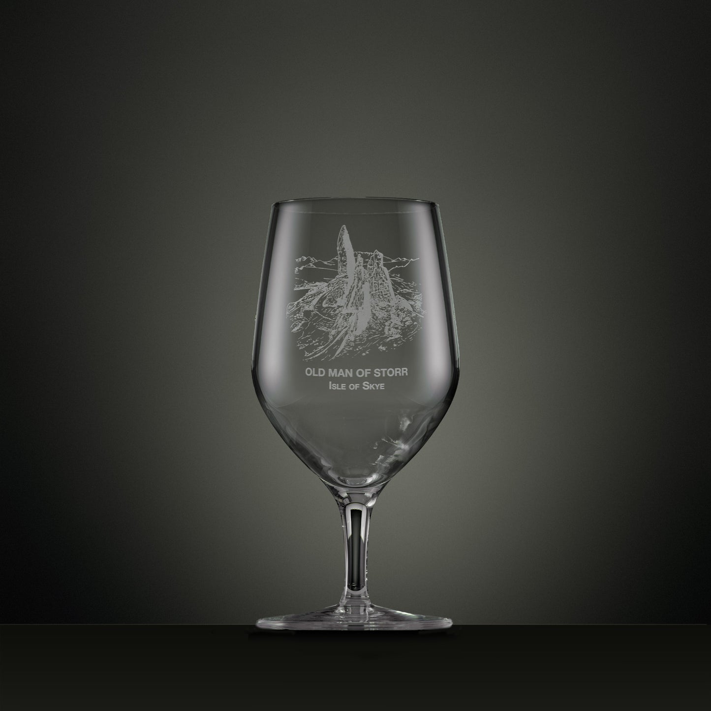Engraved mineral water glass with the Old Man of Storr and Isle of Skye text.