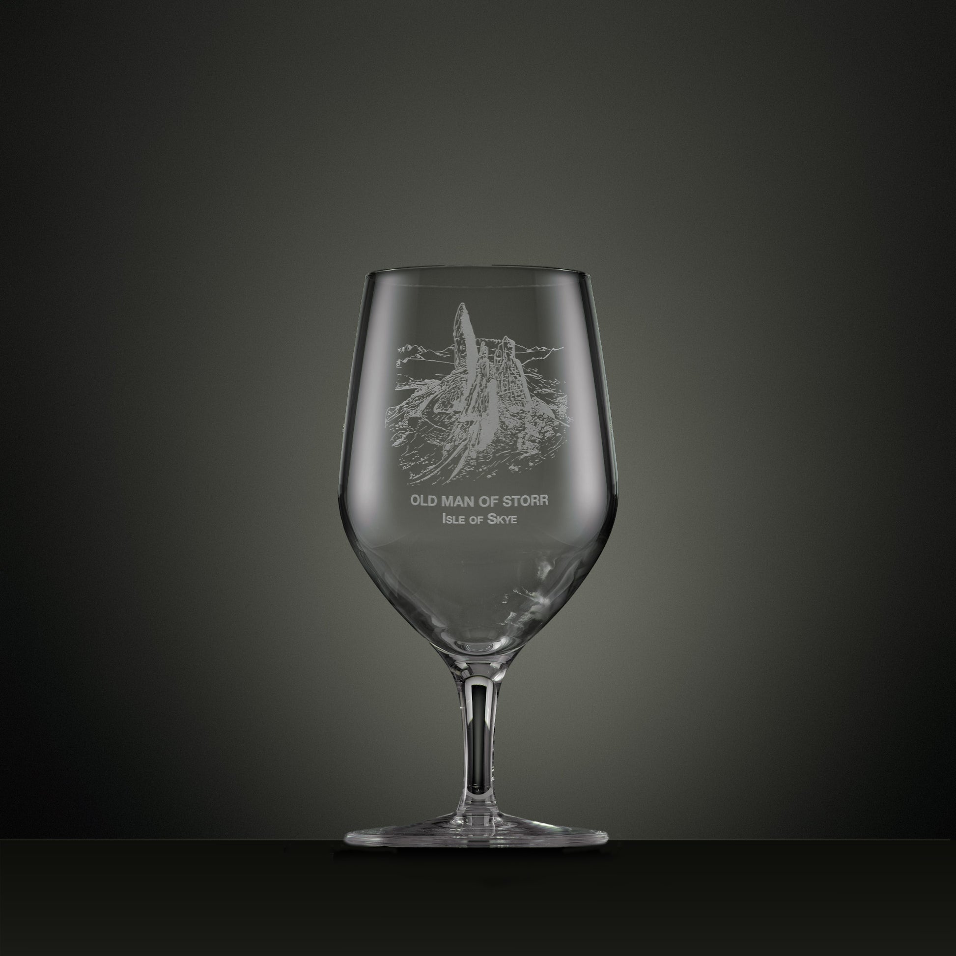 Engraved mineral water glass with the Old Man of Storr and Isle of Skye text.