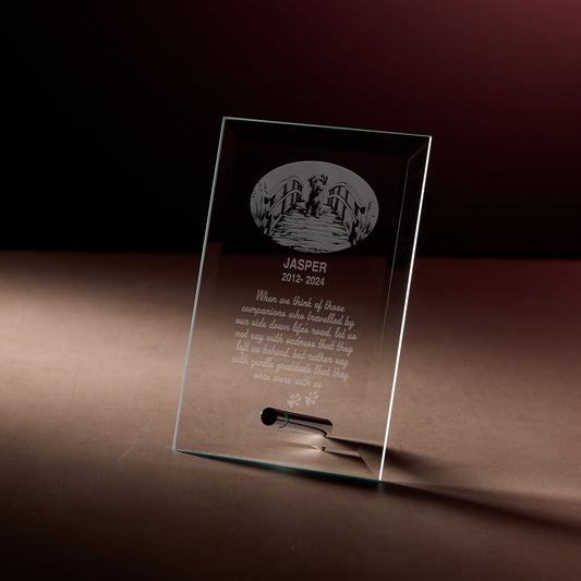 Memorial glass display plaque featuring your dog’s name, a chosen poem, and delicate pawprint engraving. A quiet, personal tribute, etched in fine detail to honour a life well loved and remembered.