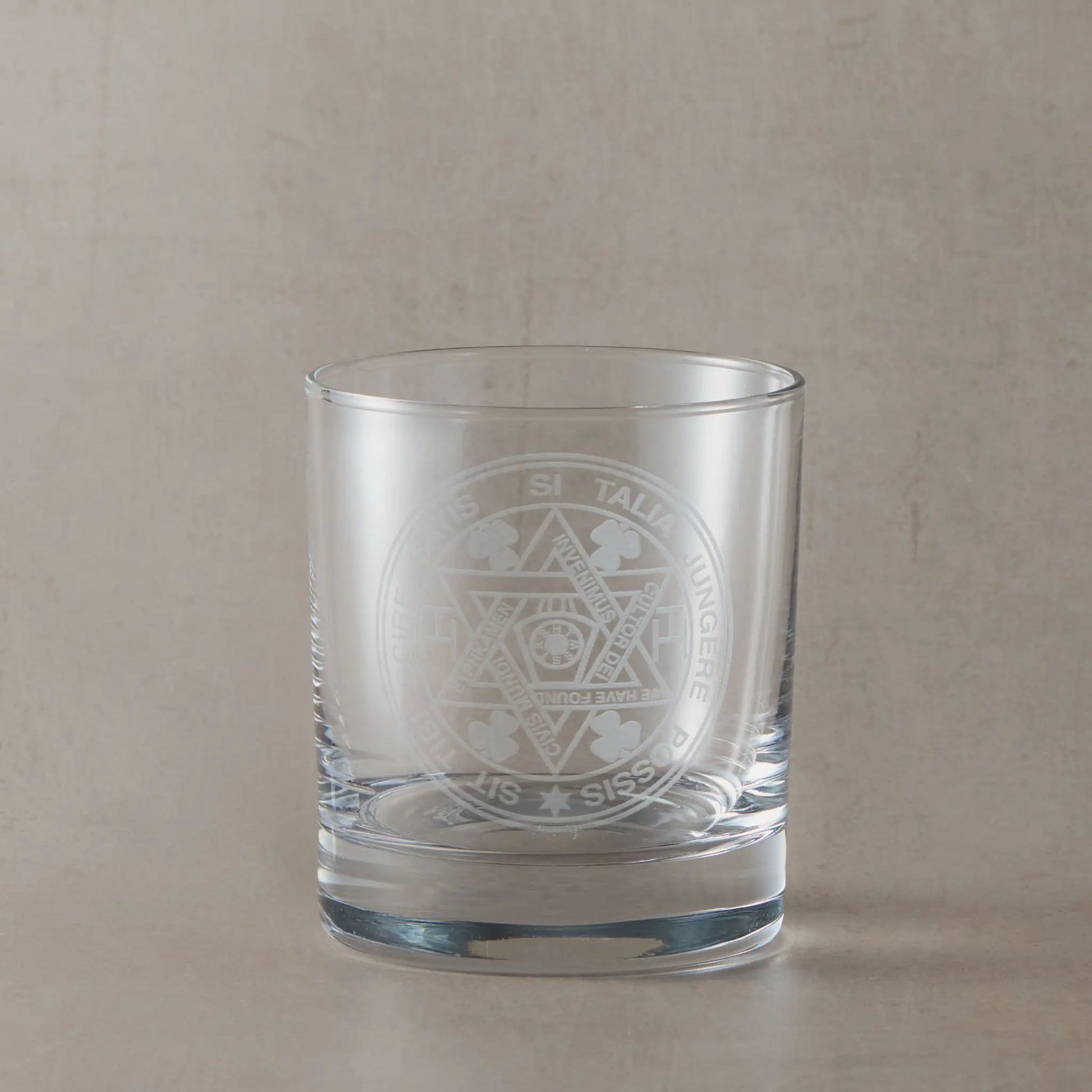 Engraved whisky glass with Irish Constitution Royal Arch Breast Jewel