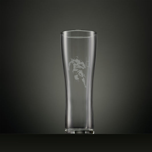 Engraved Pint glass with rugby player, ball and goalposts