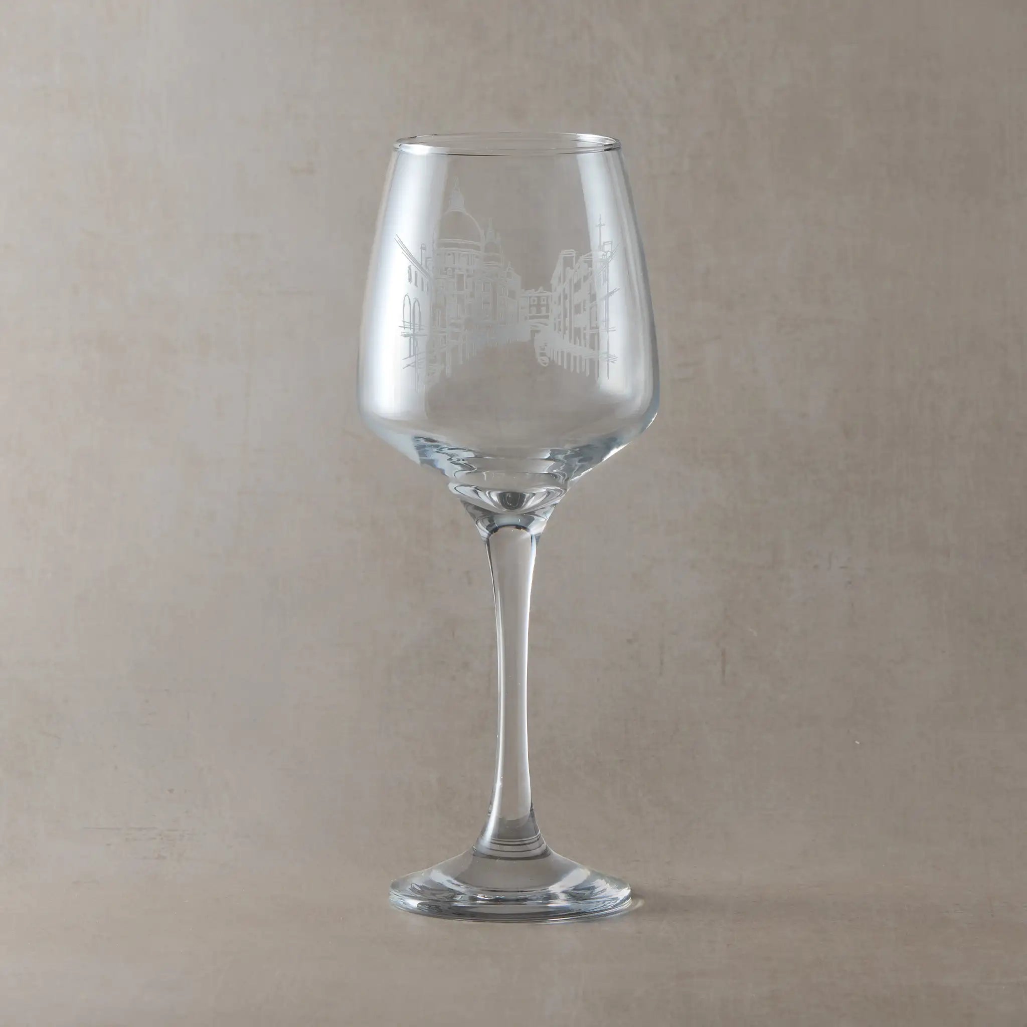 Engraved wine glass engraved with an architectural illustration of Venice