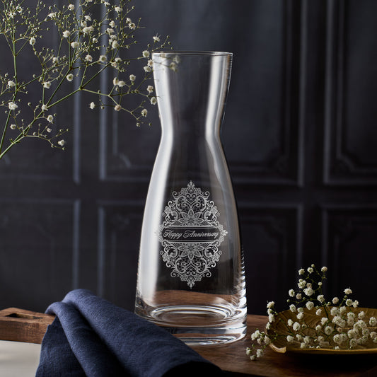 Atelier Edition engraved carafe with personalised Guipure lace motif – 1.08 litre capacity