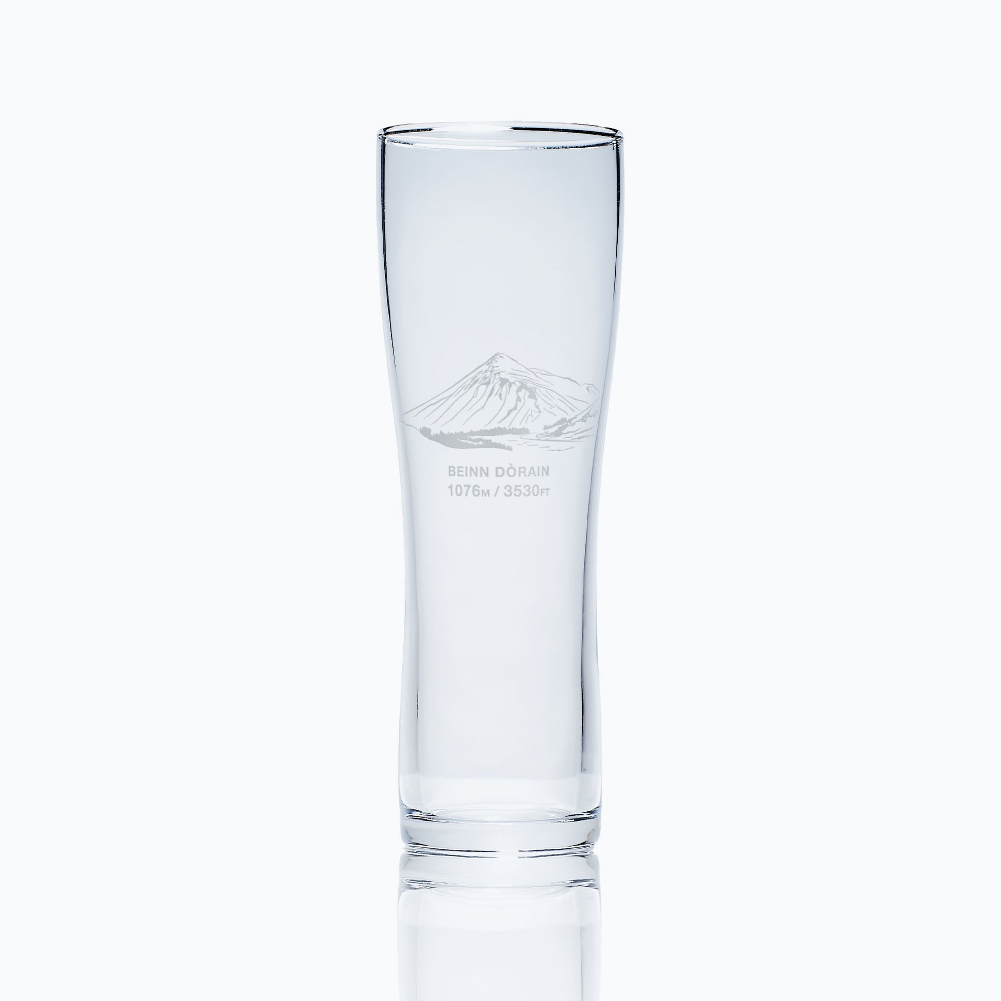 mountain pint glass engraved with the Scottish Mountain Beinn Dorain