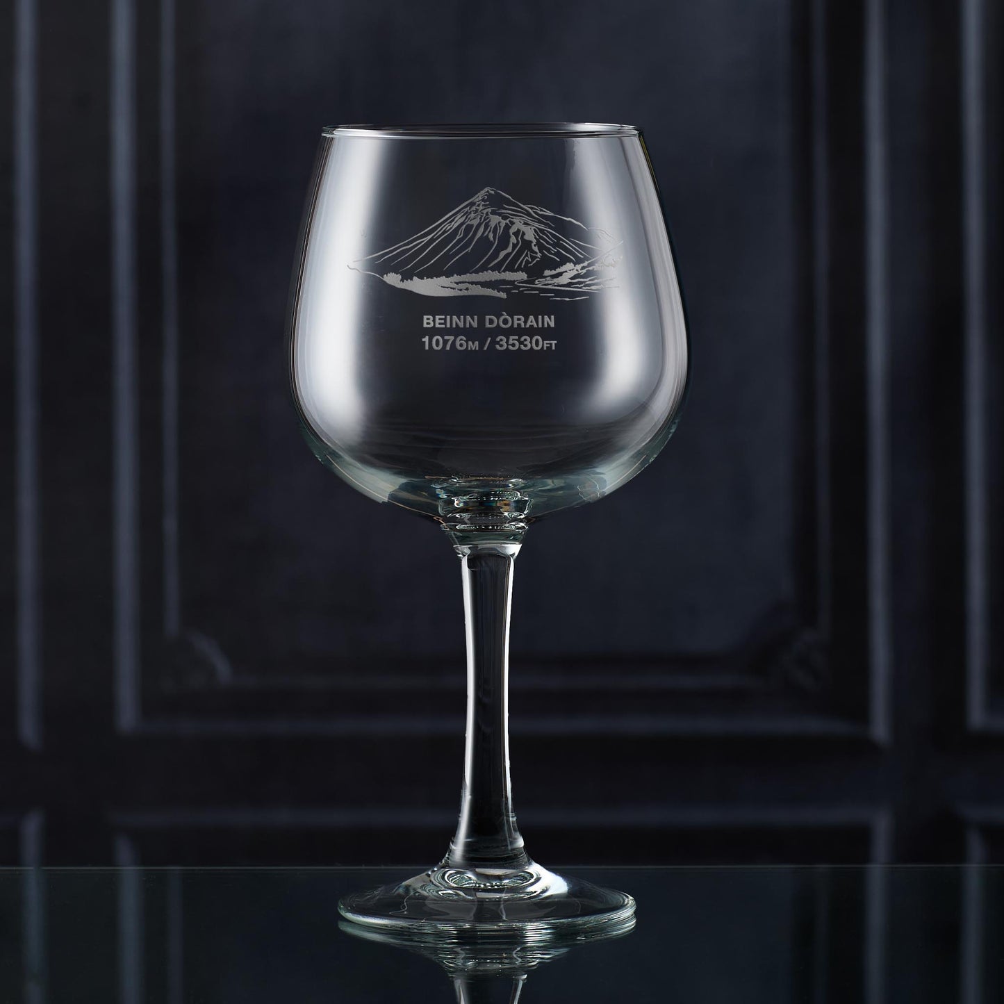 Engraved gin glass etched with the mountain Beinn Dorain, a Scottish Munro