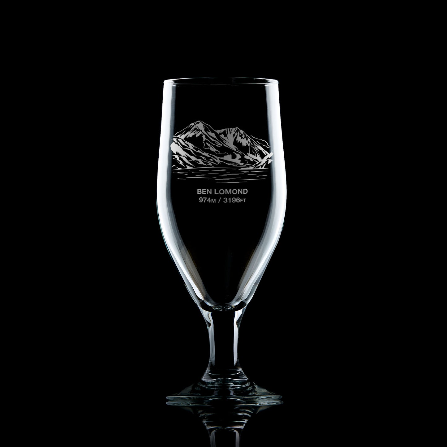 Stemmed beer glass engraved with the scottish mountan Ben Lomond