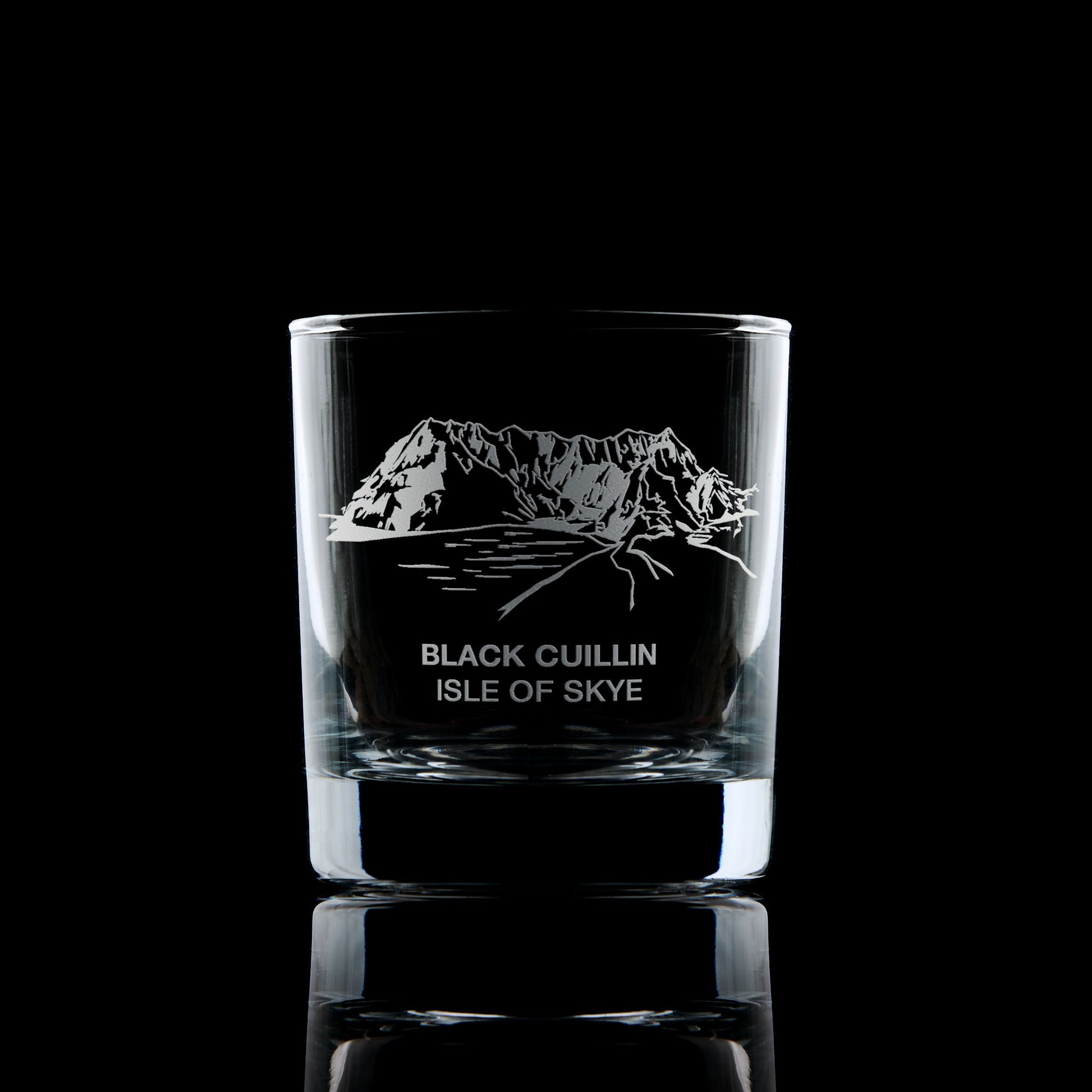 whisky tumbler engraved with black cuillin isle of skye