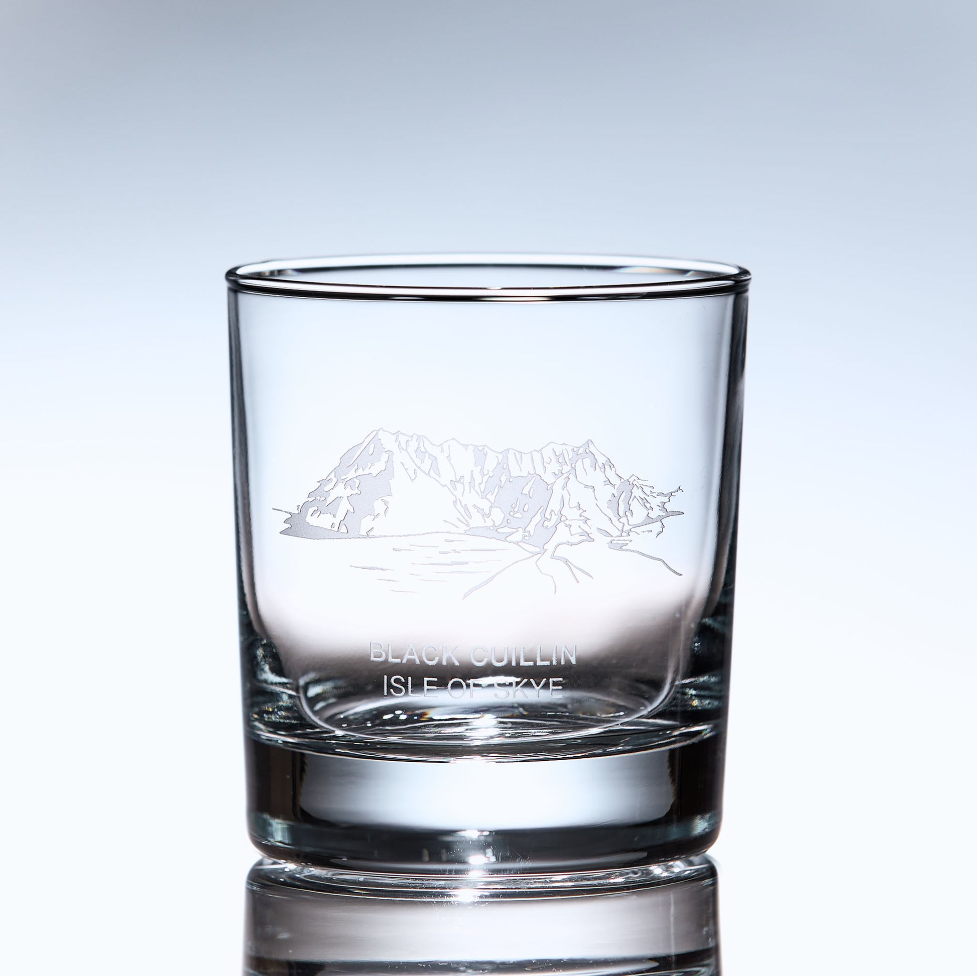 whisky glass engraved with black cuillin ridge on the isle of skye