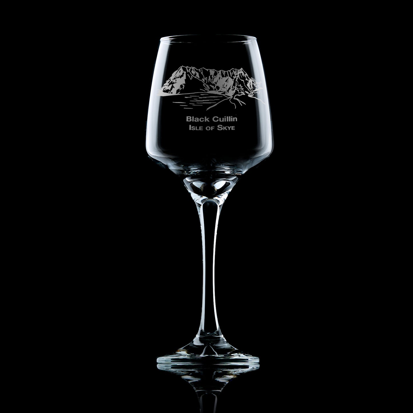 stemmed wine glass engraved with black cuillin isle of skye