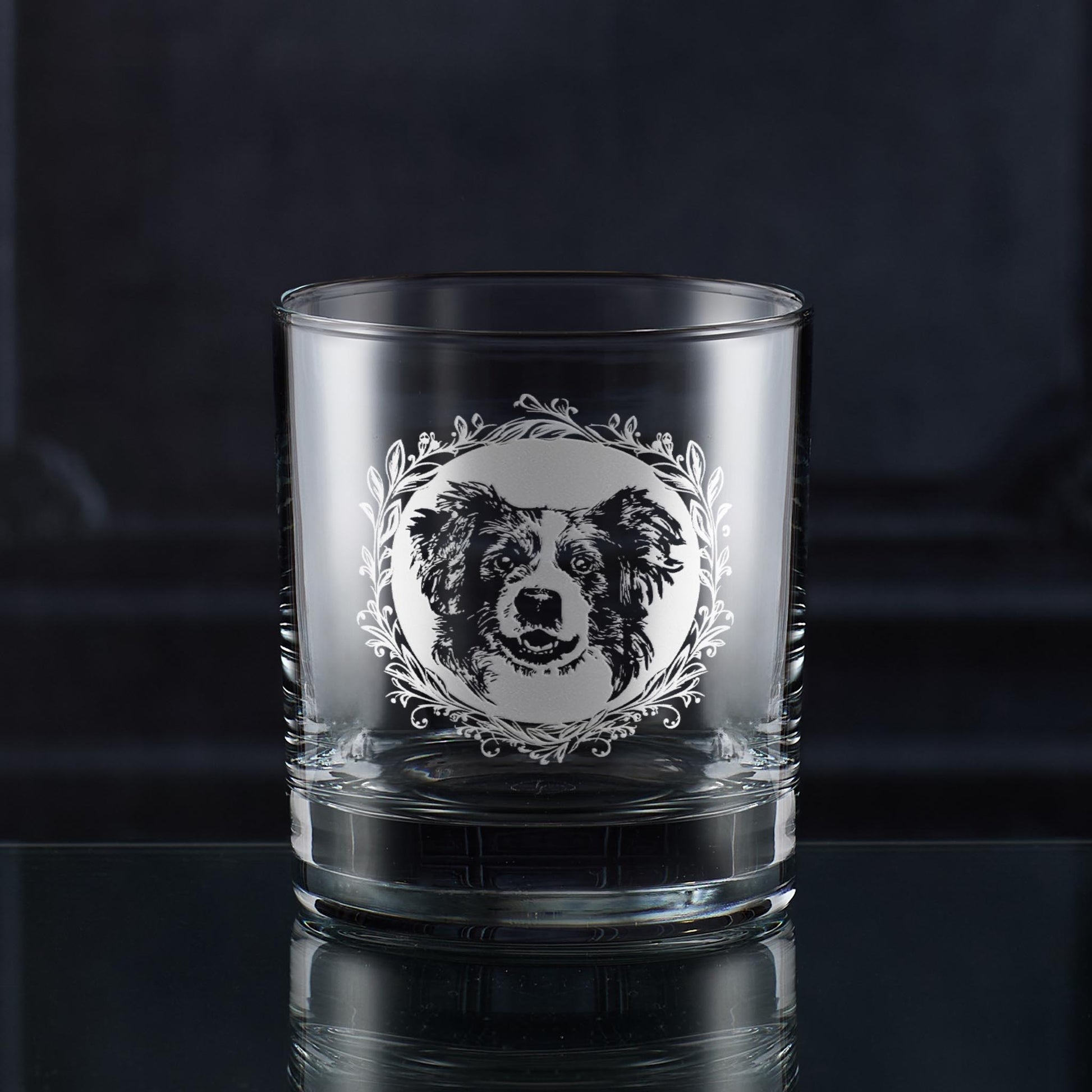 Whisky Glass with engraved Border Collie portrait framed with a leafy garland