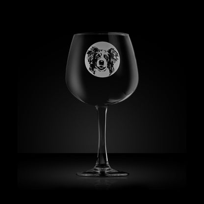 etched balloon gin glass engraved with a portrait of a border collie dog