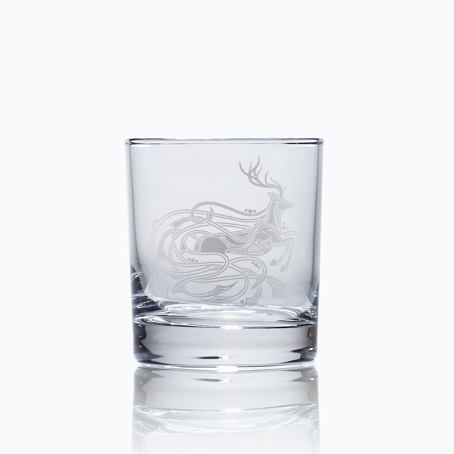 whisky tumbler engraved with celtic knotwork stag