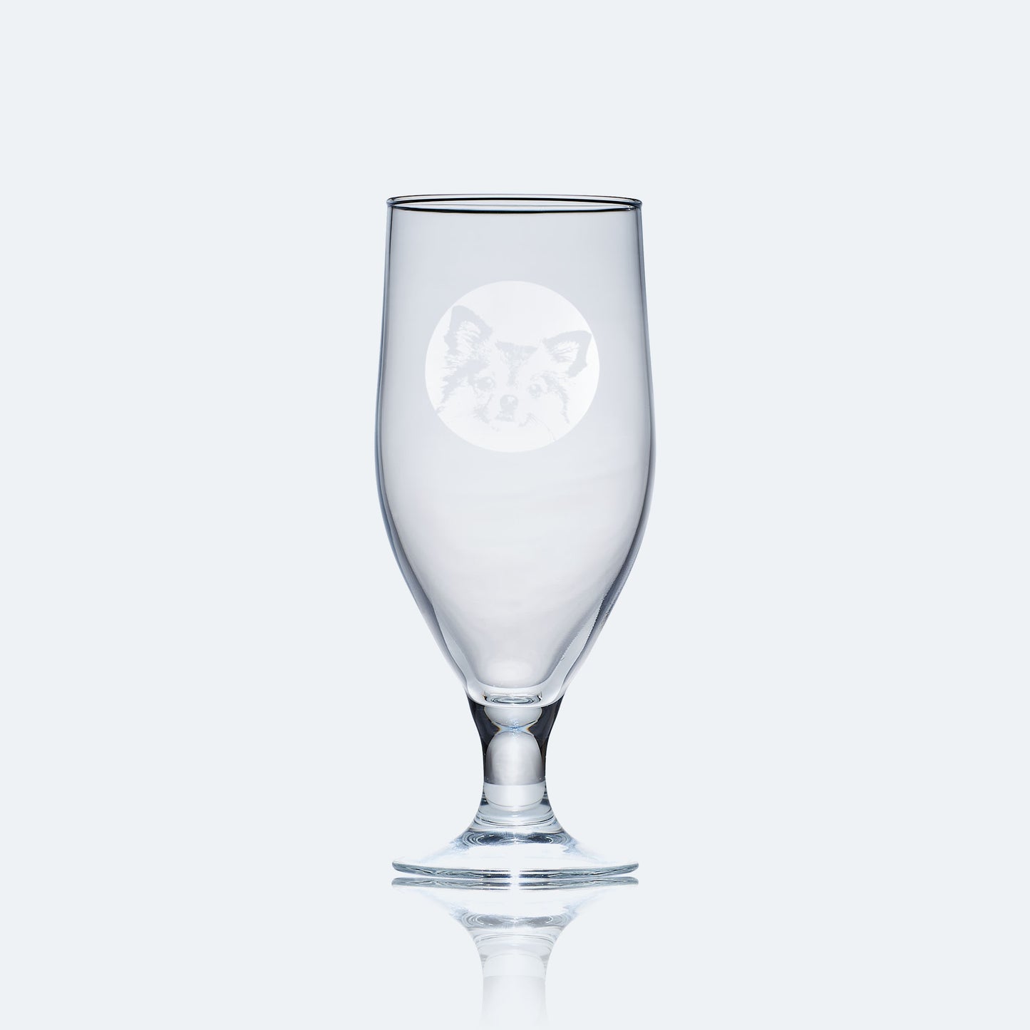 chalice style beer glass engraved with a portrait of a chihuahua dog