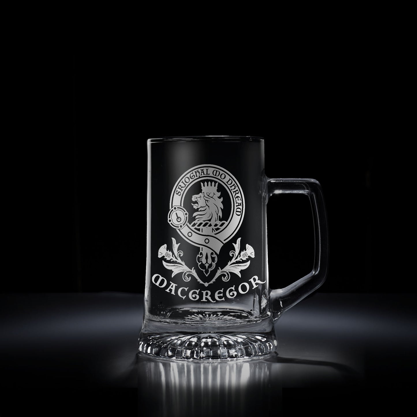 Glass tankard engraved with a Scottish clan crest design - Clan Macgregor