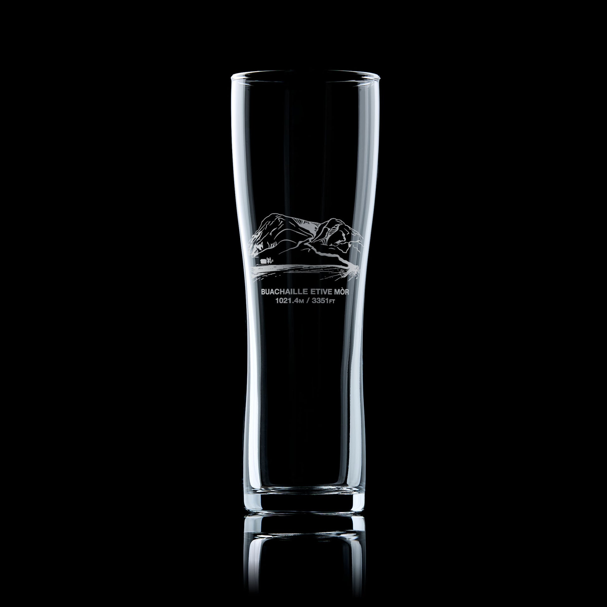 pint glass engraved with scottish mountain buachaille etive mor