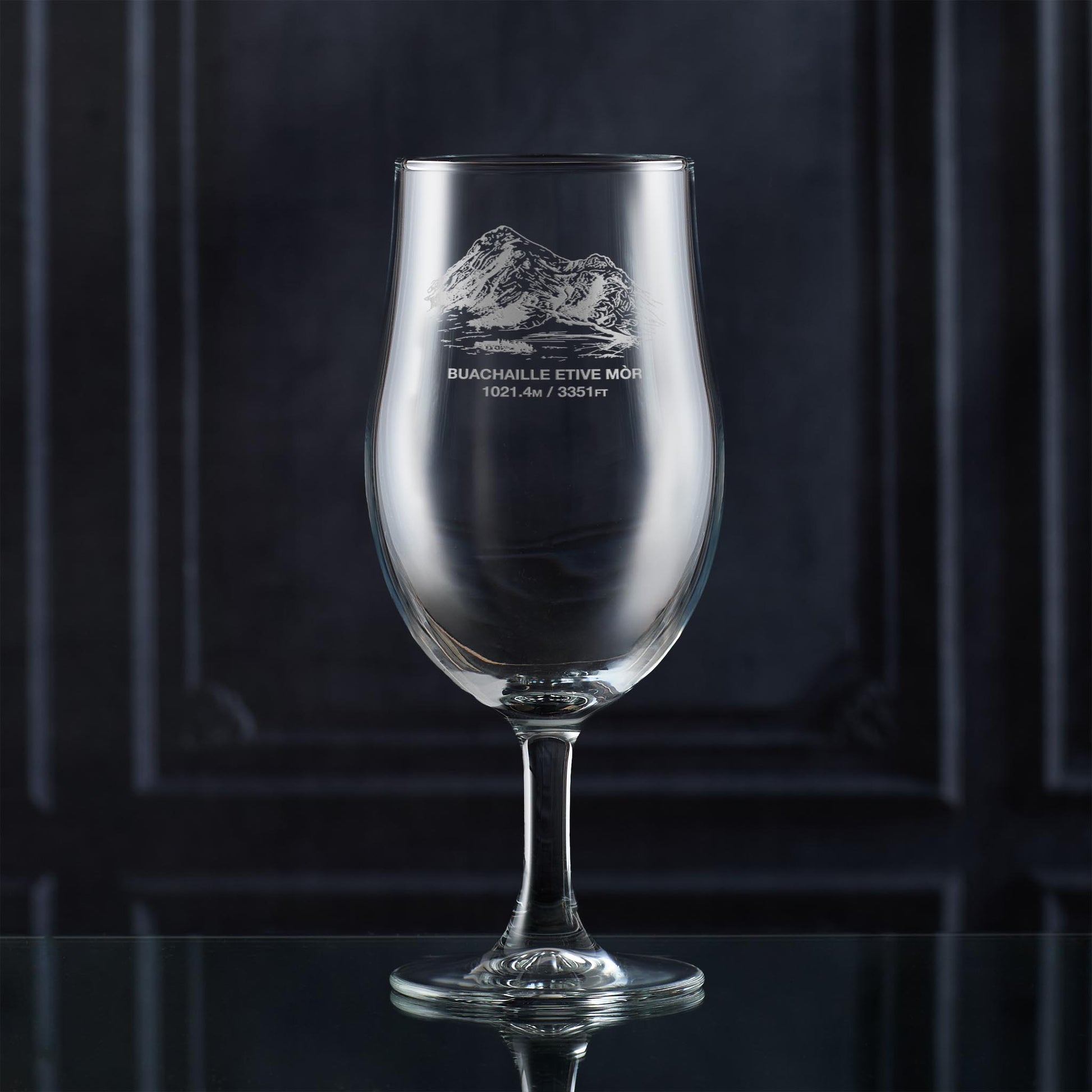 620ml stemmed beer glass engraved with a view of Buachaille Etive Mor, Coire na Tulaich from the A82