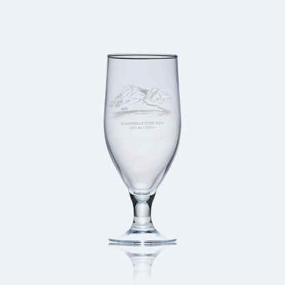 chalice style stemmed beer glass engraved with a scottish mountain in glencoe