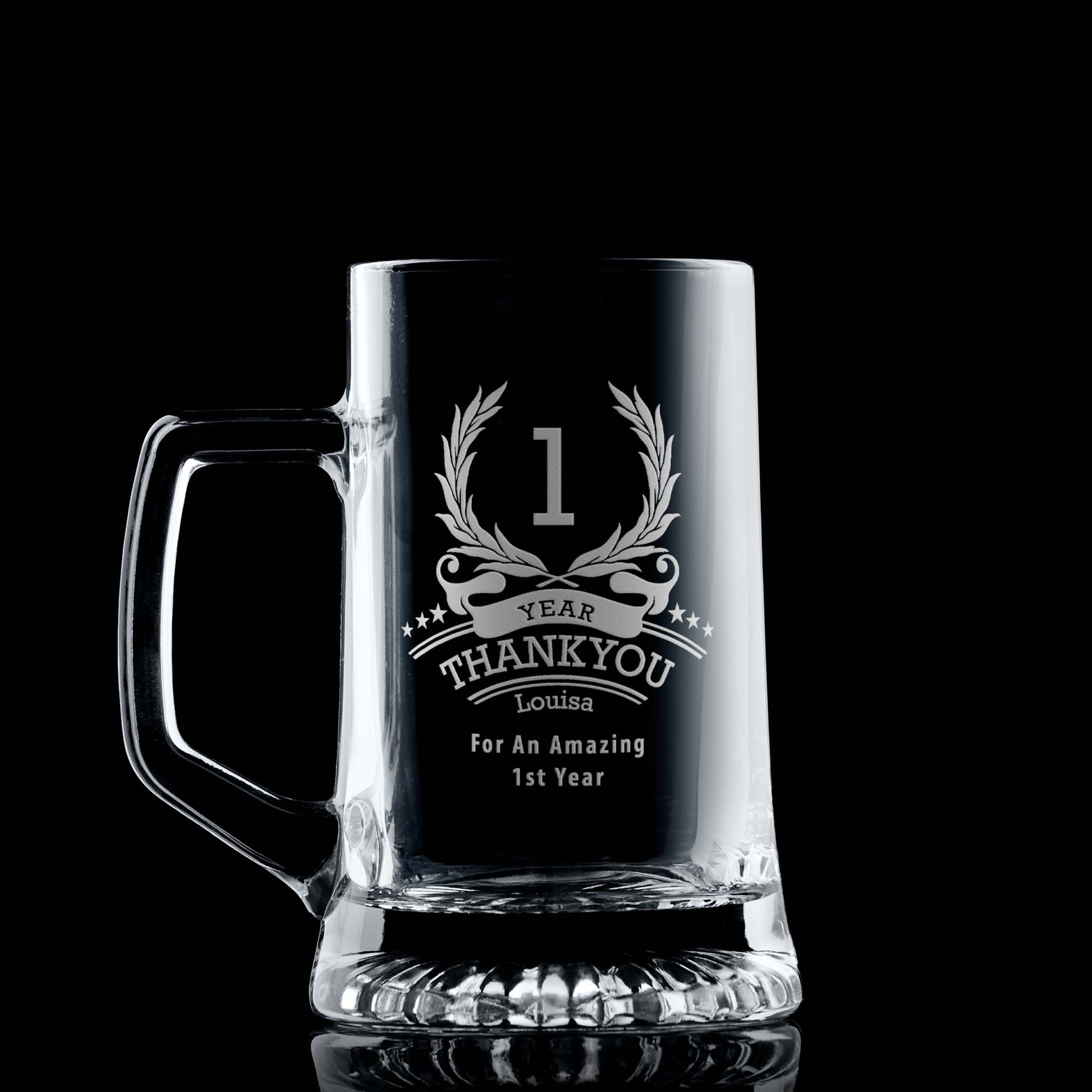 1-year anniversary tankard with engraved laurel wreath, six stars, and personalised dedication on black background