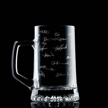 Engraved signature tankard on black background to highlight deep satin-finish engraving detail