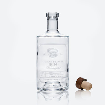 personalied etched gin bottle with engraved hot air balloon