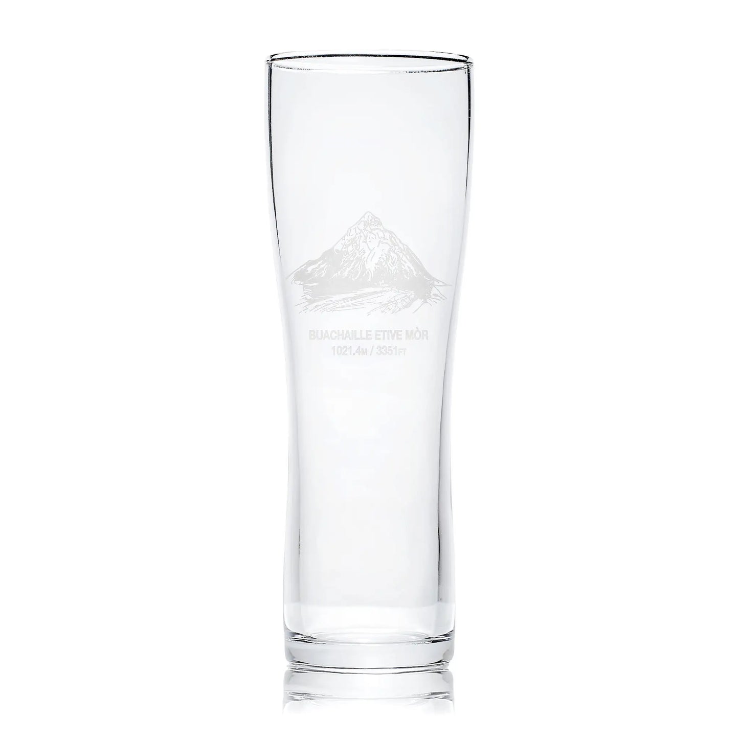 Pint glass engraved with Stob Dearg on Buachaille Etive Mòr, photographed on a white background