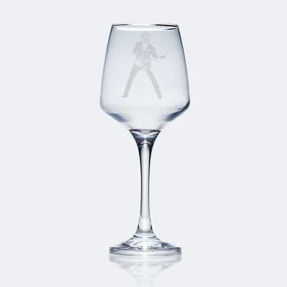 engraved wine glass etched with george michael silhouette