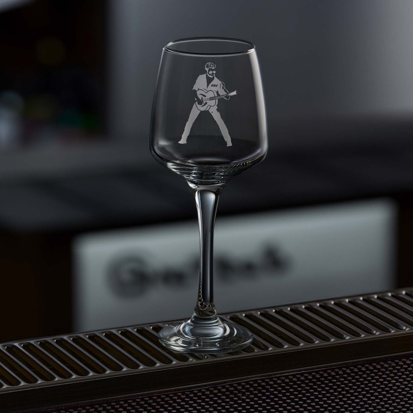 engraved wine glass etched with george michael silhouette