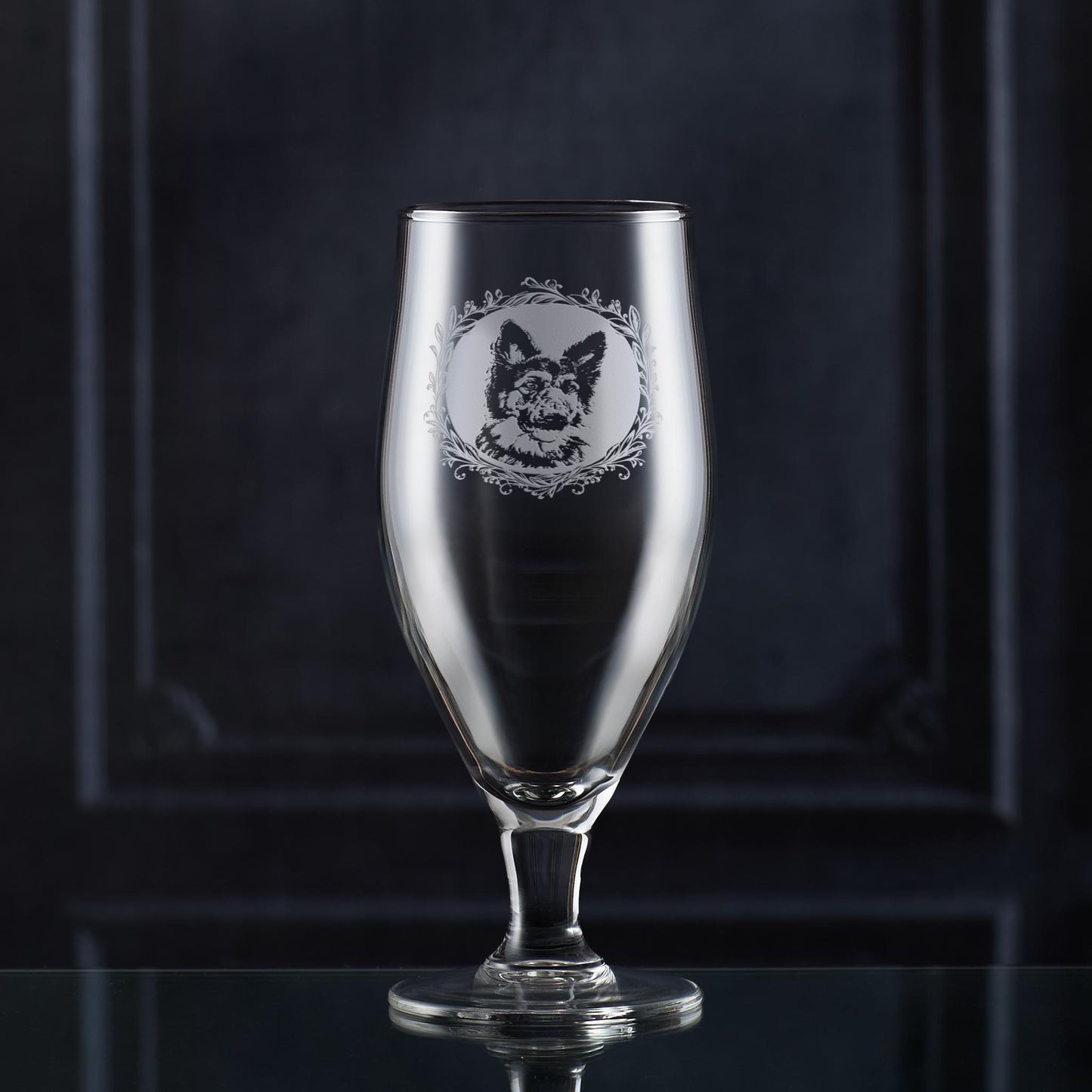 2/3rd Pint Stemmed Beer Glass with engraved german shepherd portrait in circular frame with leafy garland