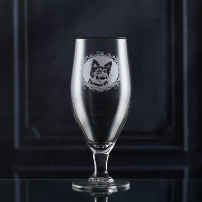 2/3rd Pint Stemmed Beer Glass with engraved german shepherd portrait in circular frame with leafy garland