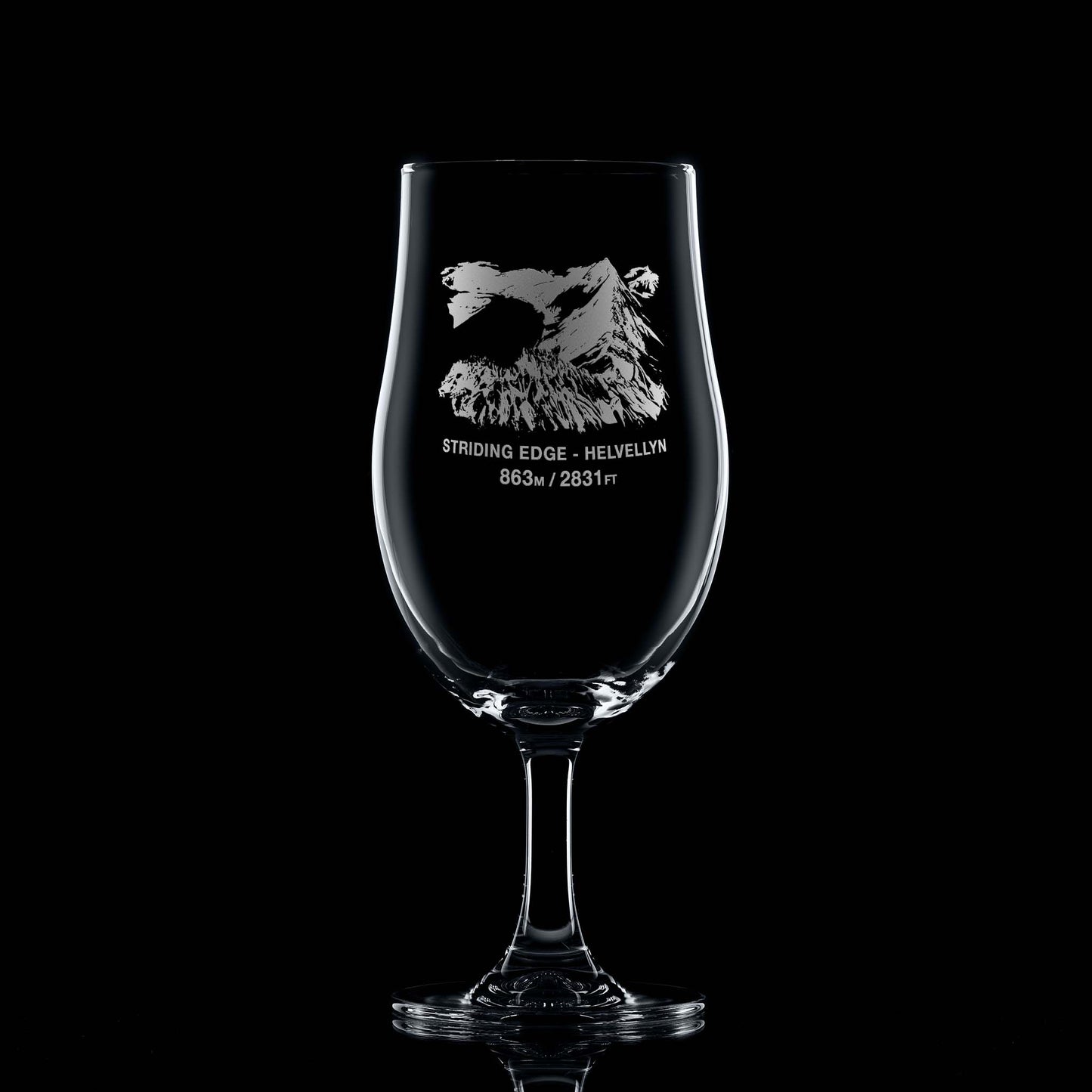 Pint stemmed beer glass engraved with Helvellyn's Striding Edge