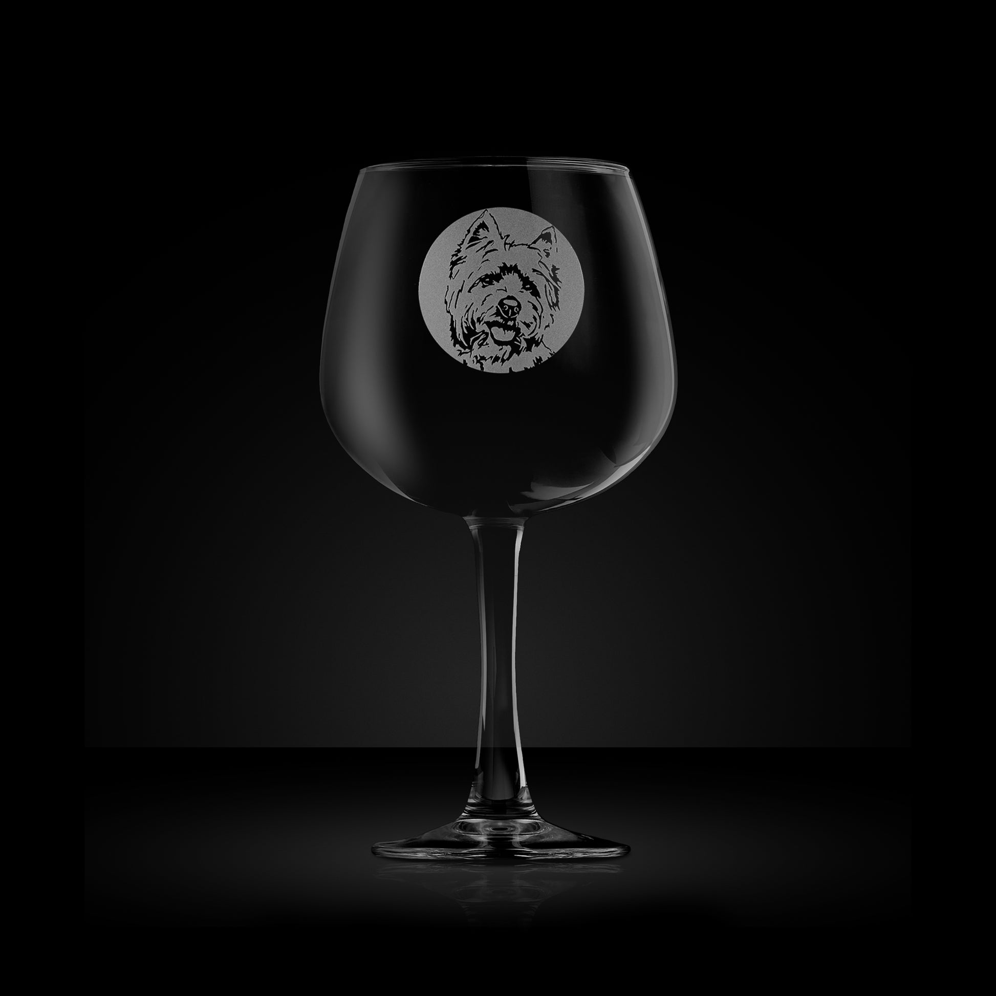 etched balloon gin glass engraved with a portrait of a highland terrier dog